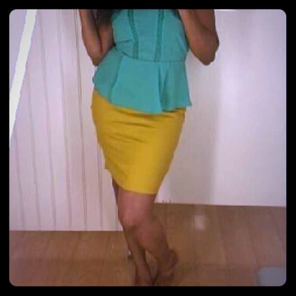 Mustard Yellow Mini/Pencil Skirt
